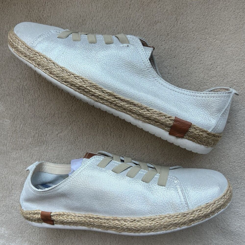 Spring Step Eloya Metallic Silver Leather Espadrille Sneaker EU 40 US 8.5 - 9‎